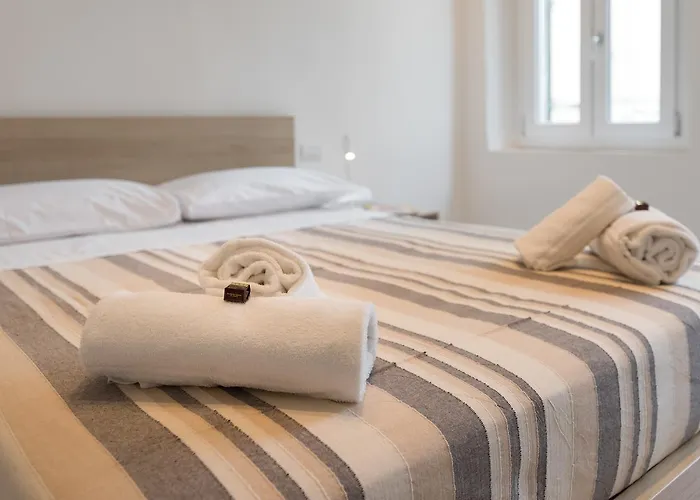 Keys Of Italy - Masai - Albero 2 - One Bedroom Flat 1st Floor By Train Station