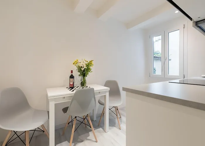 Keys Of Italy - Masai - Albero 2 - One Bedroom Flat 1st Floor By Train Station شقة *