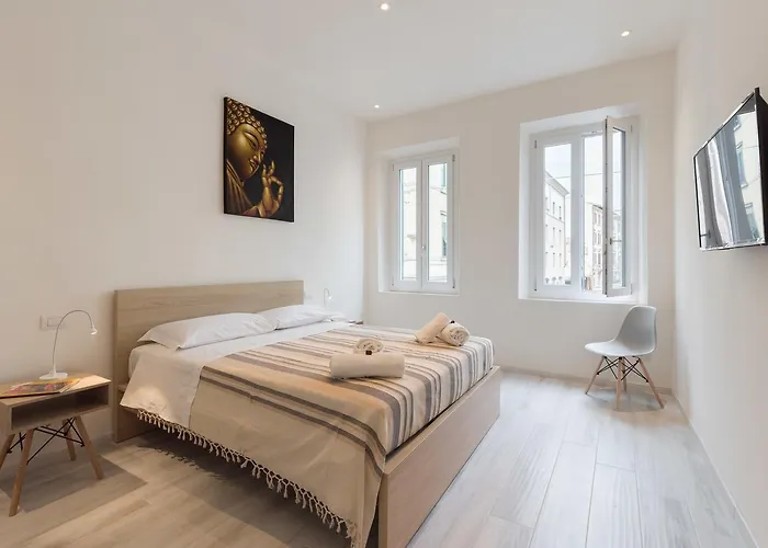 Keys Of Italy - Masai - Albero 2 - One Bedroom Flat 1st Floor By Train Station شقة فلورنس