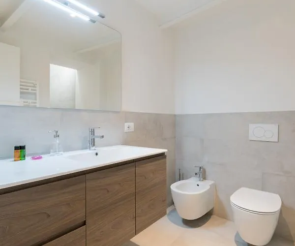 Keys Of Italy - Masai - Albero 2 - One Bedroom Flat 1st Floor By Train Station شقة فلورنس